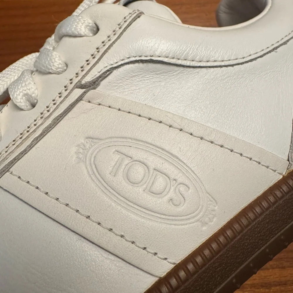 Authentic Tod’s Tabs Leather Sneakers, Women’s White Designer Casual Shoes 37.5 - Picture 9 of 12